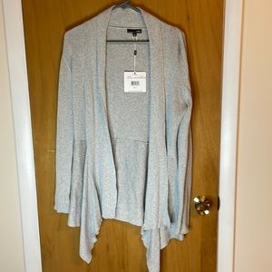 RXB NWT Womens Large Asymmetrical Flaps Light Gray Ribbed Cardigan